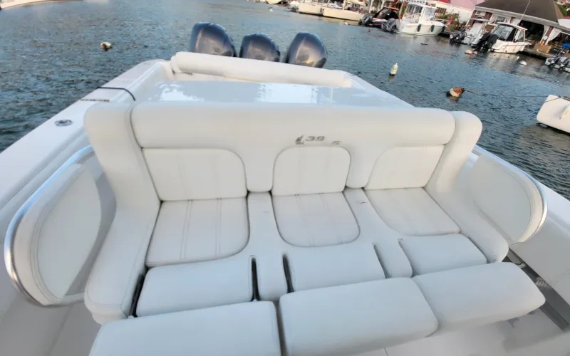 Fizou 5 Charter Boat