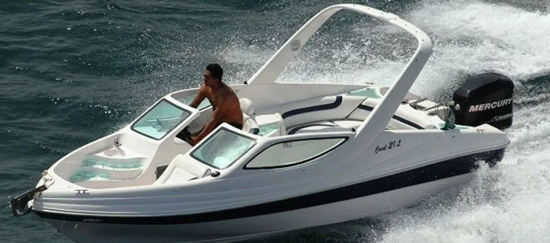 Johatan 2 Charter Boat