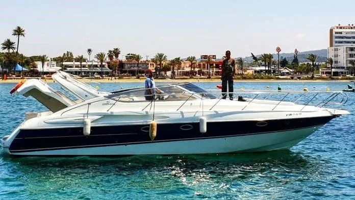 Explore Cala Jondal on a 11.9m Rental Motor Yacht Cranchi 39