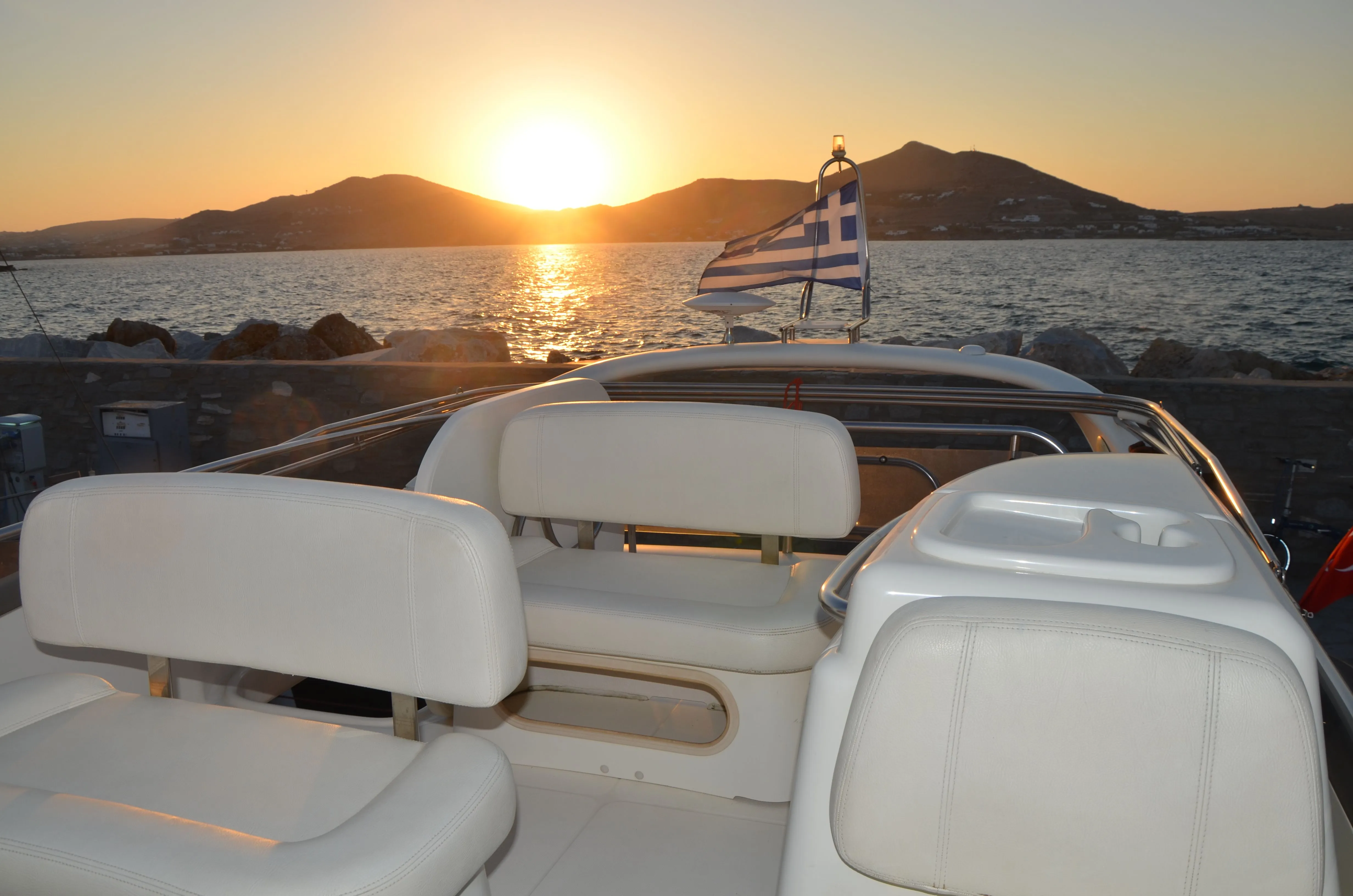 Oxeed Charter Boat