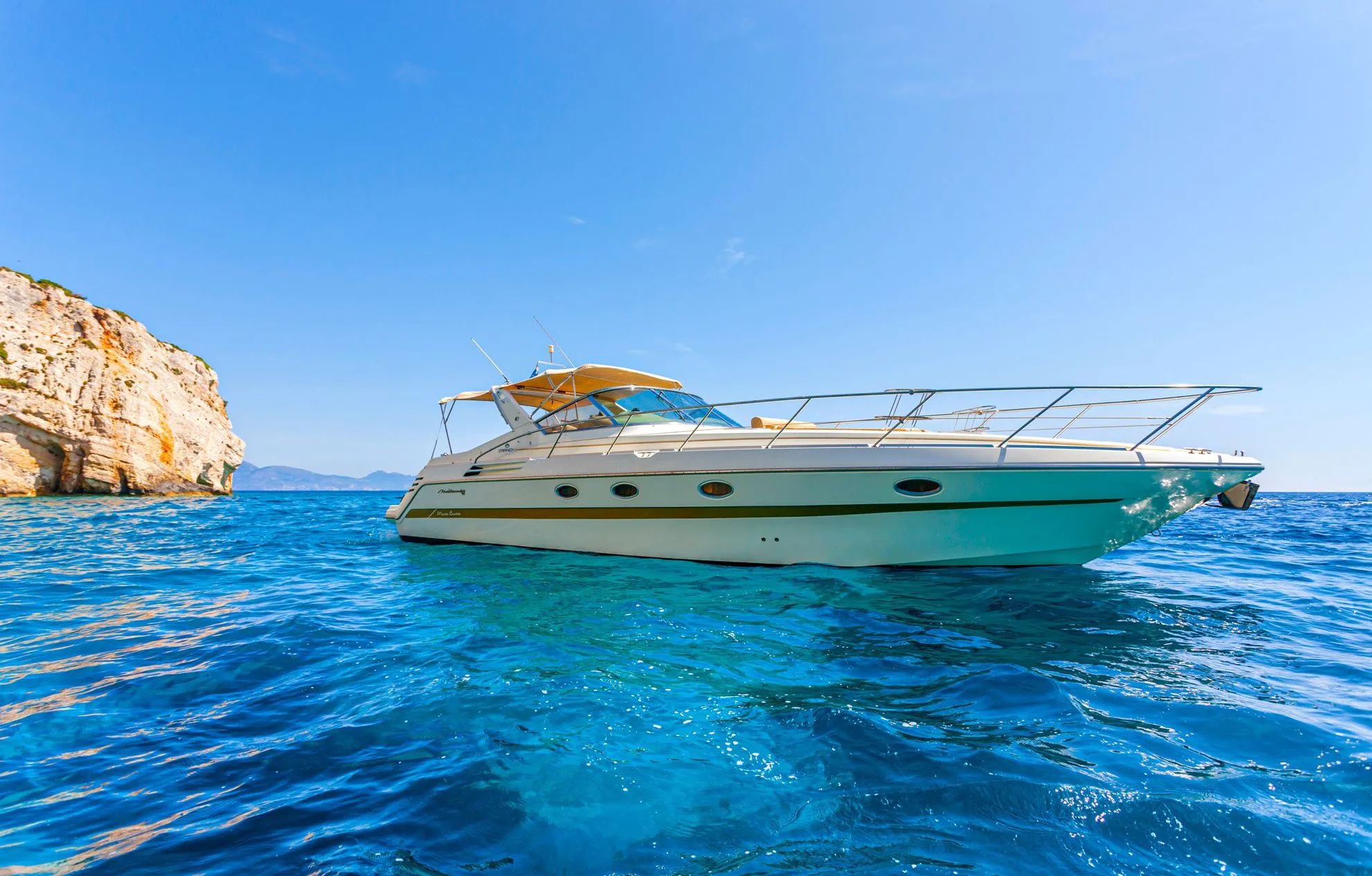 Rent a 13m Cranchi 41 Motor Yacht in Zakynthos Town