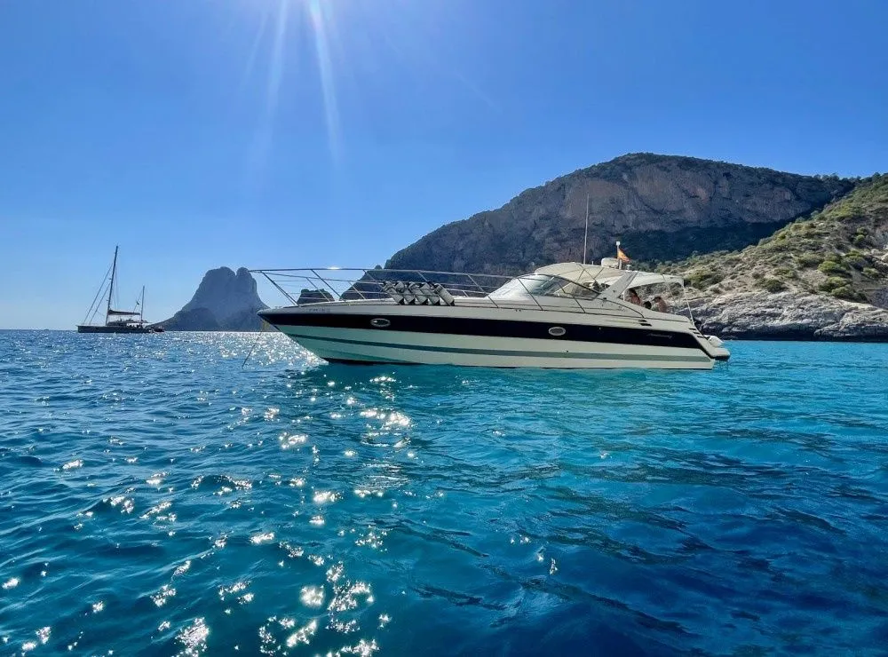 Rent a 13.2m Boat in Barcelona