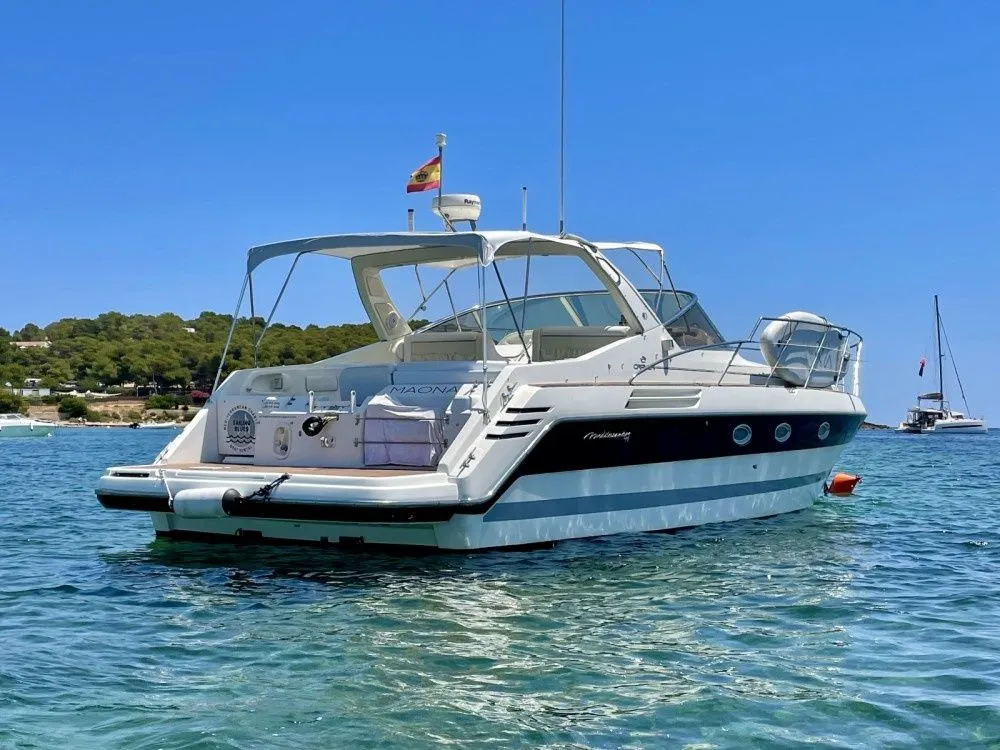 Rent a 13.2m Boat in Barcelona