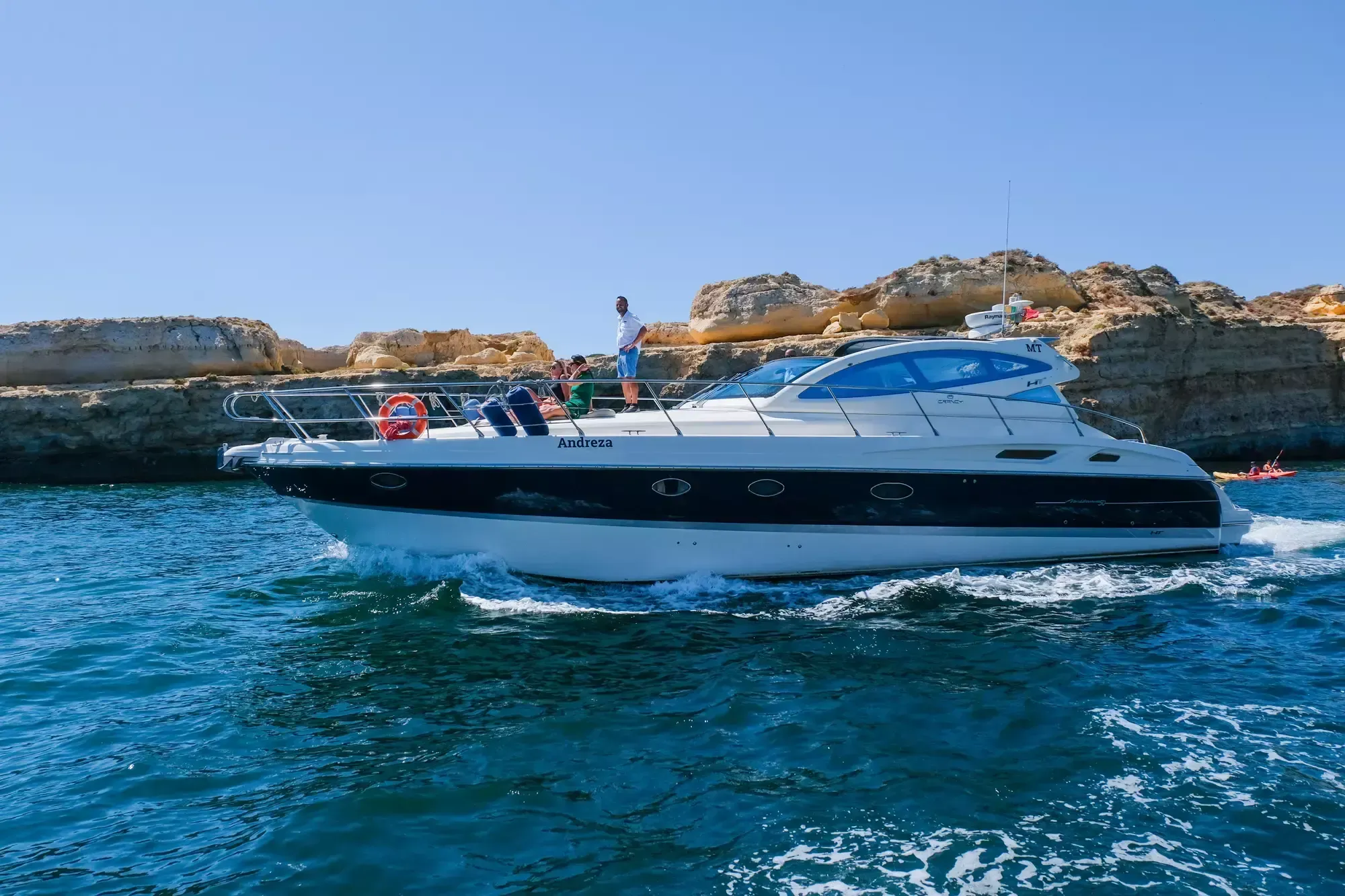 Andreza Charter Boat