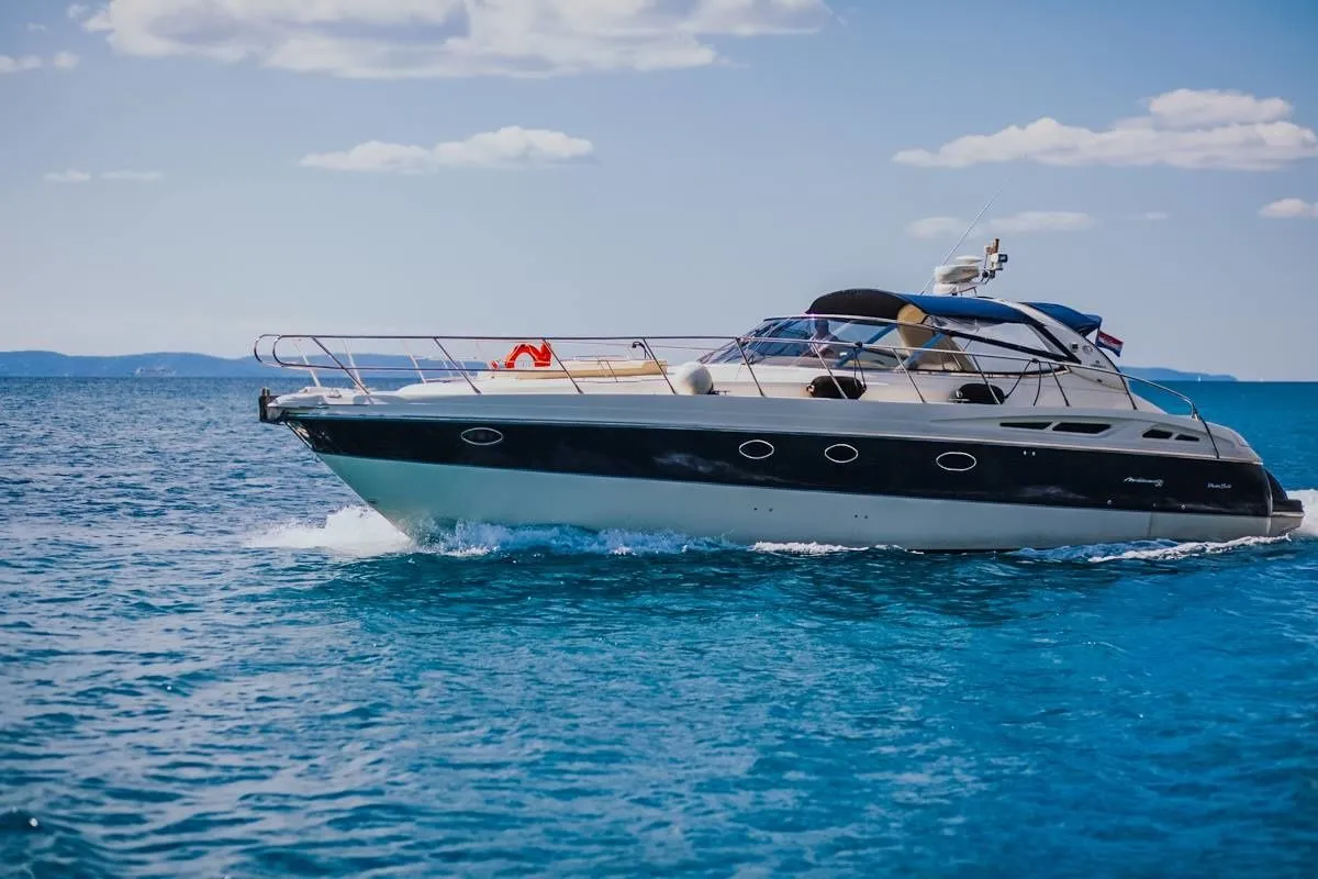 Explore Stobreč on a 15.32m Rental Cranchi 50