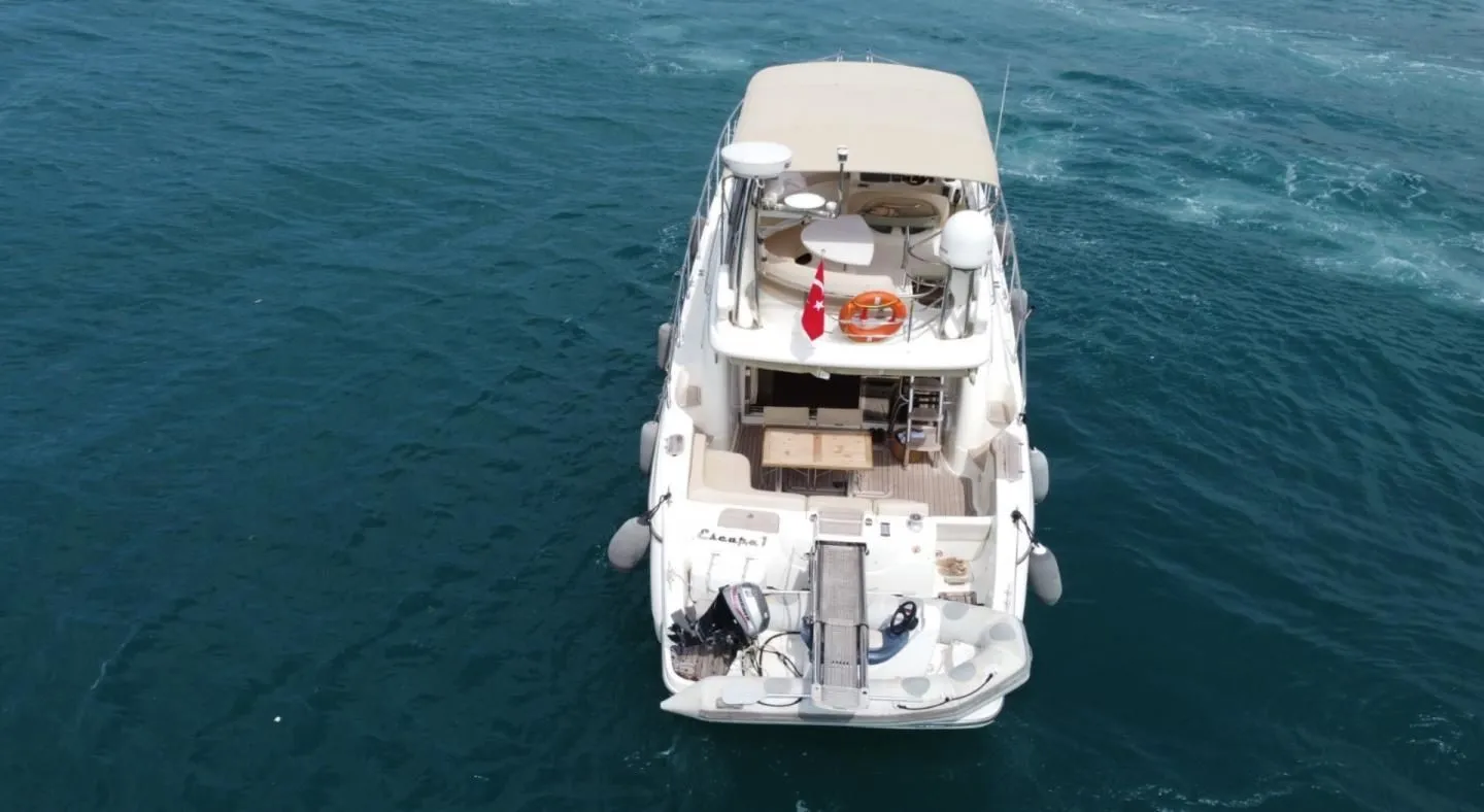 Escape 1 Charter Boat - 3