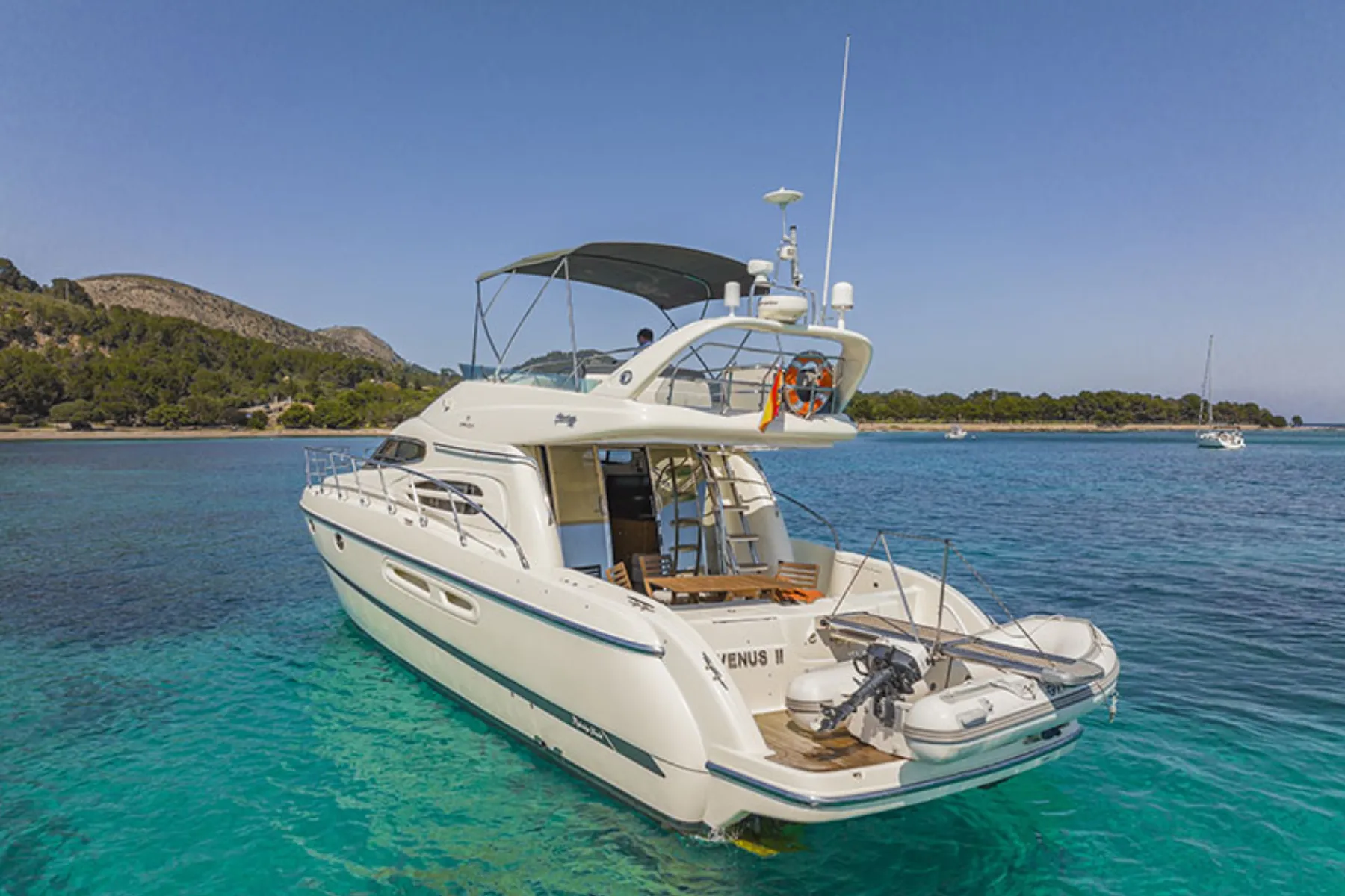 16m Alcudia Cranchi 48 Hire