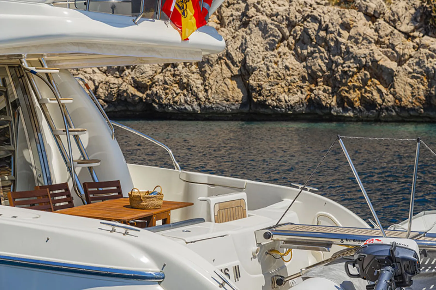 Venus 2 Charter Boat