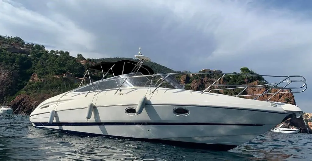 Explore Athens on a 9m Rental Motor Yacht
