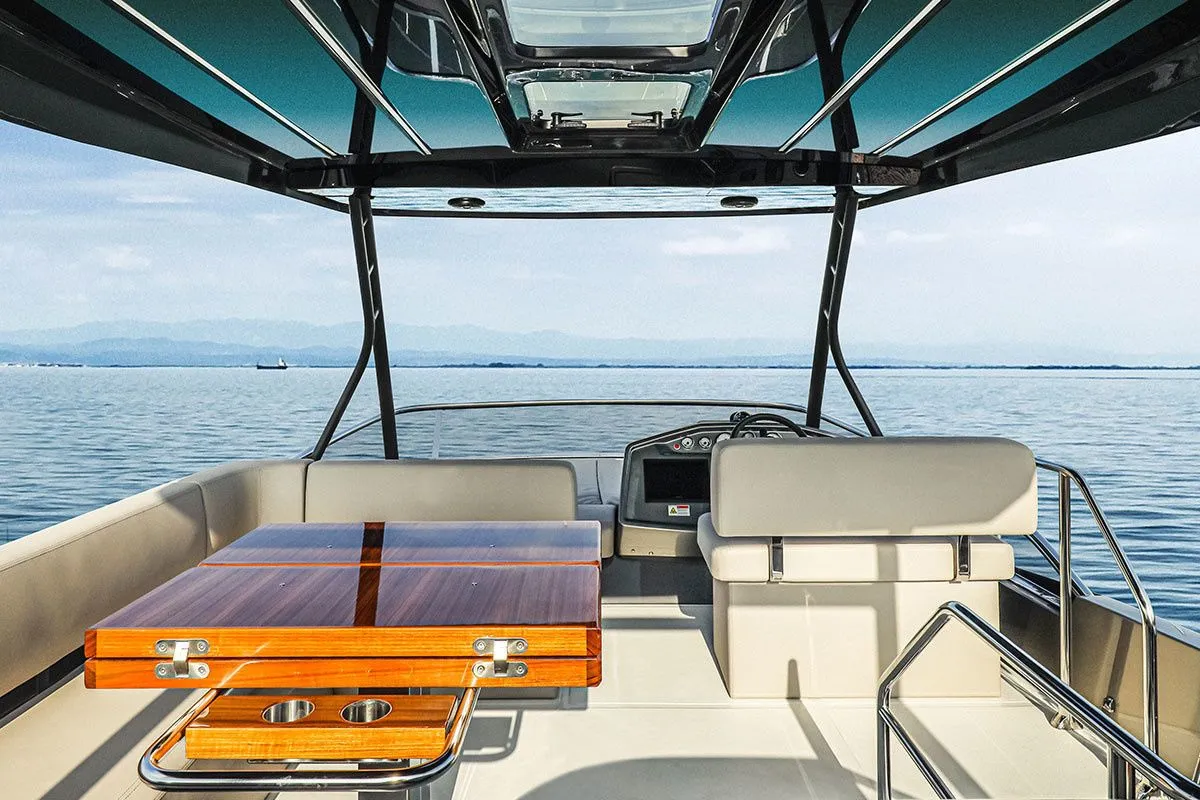 Bellissima Charter Boat