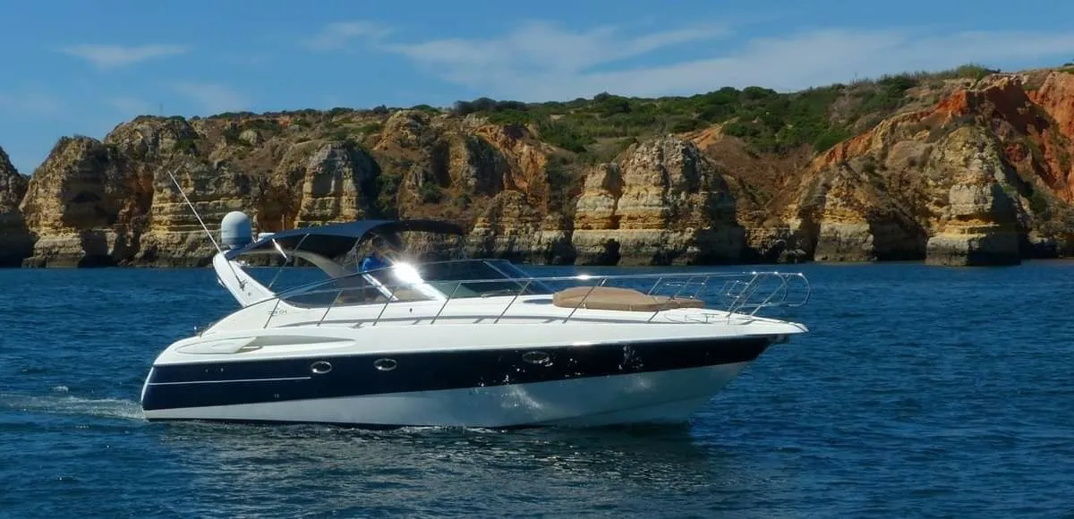 Rent a 11.95m Cranchi Endurance 39 Motor Yacht in Lagos