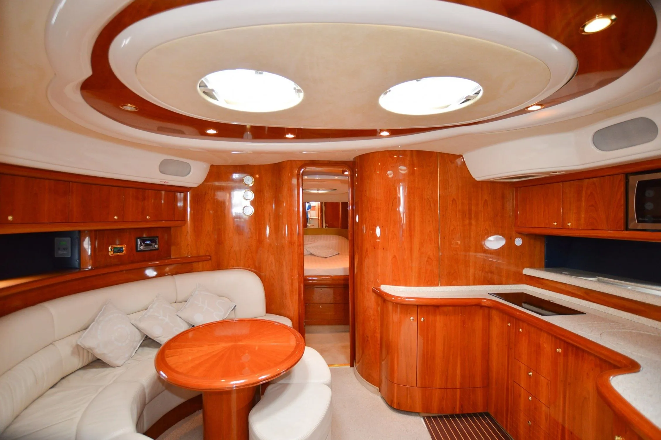 Чартер Odin 2 - 5