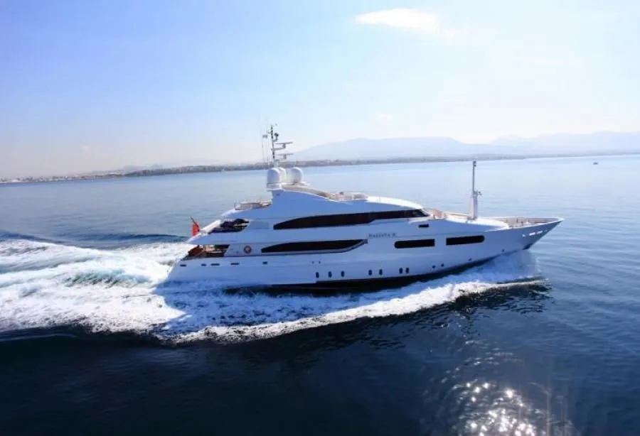 Magenta M Charterboot - 4