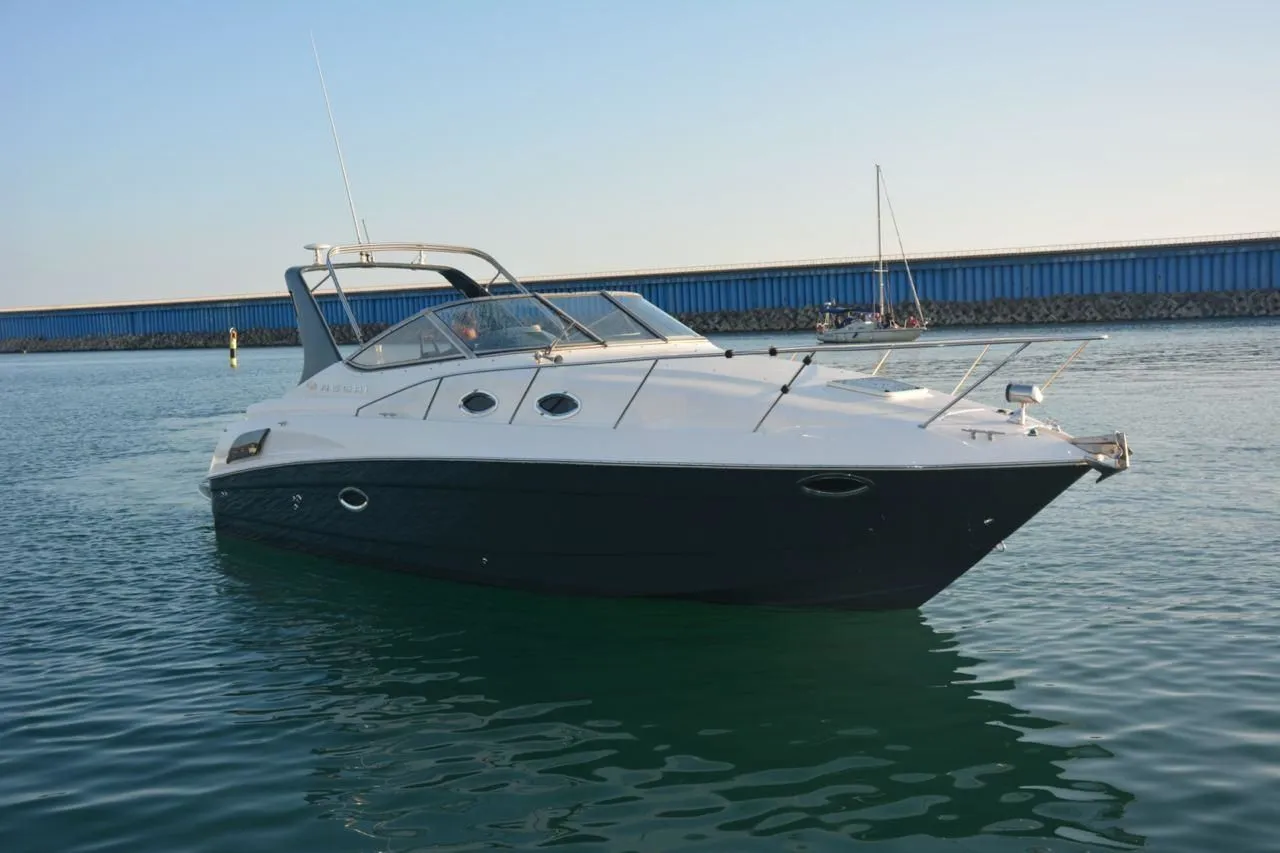 Rent a 7.8m Motor Yacht in Adler