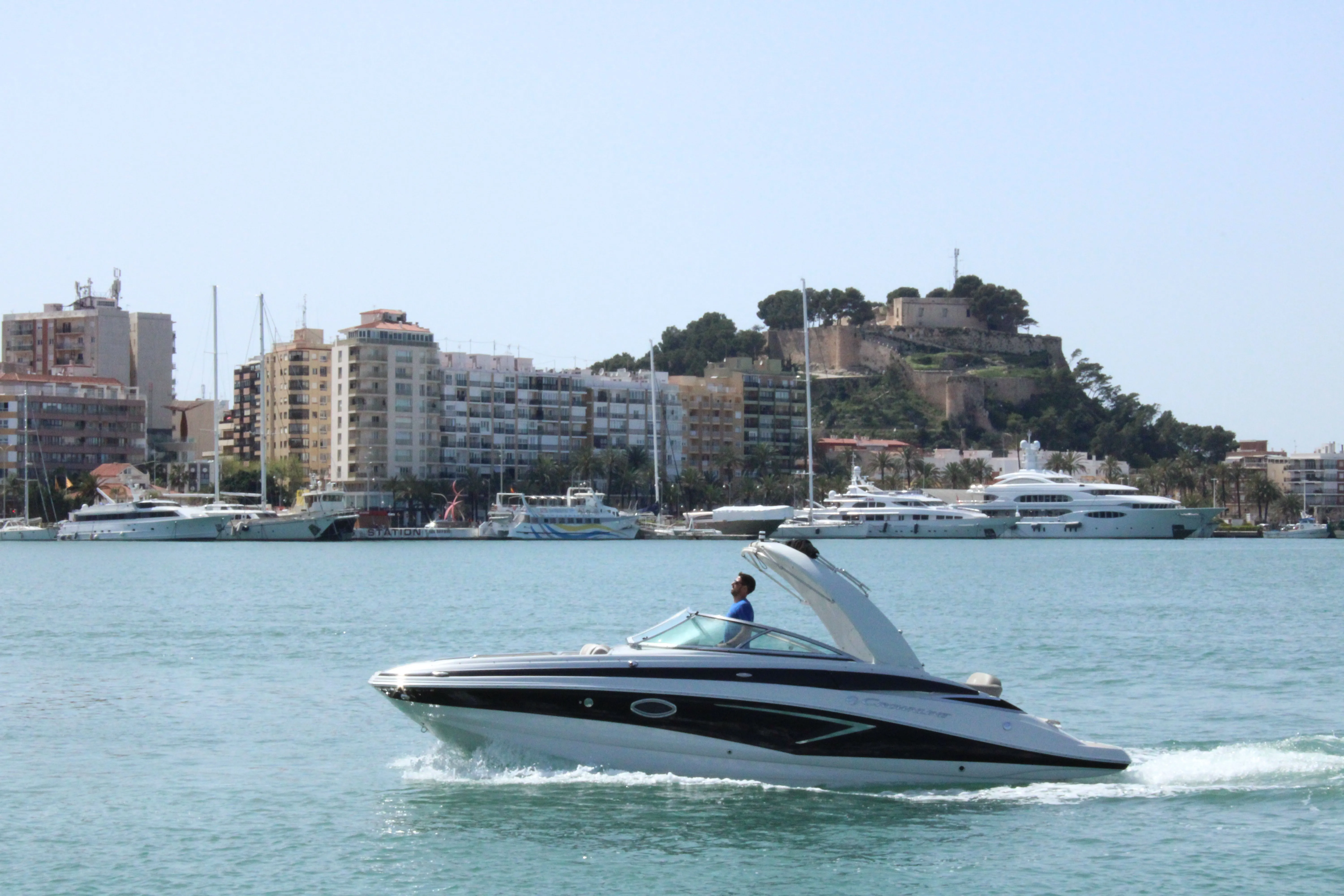 7.7m Denia Crownline 255 Motor Boat Hire