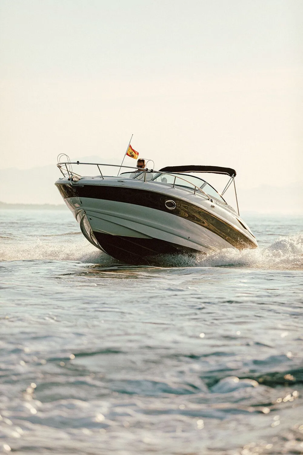 Charter a 8.3m Boat in Denia