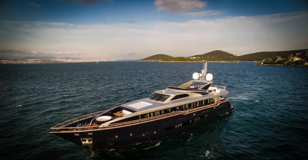 Harun Charterboot - 4