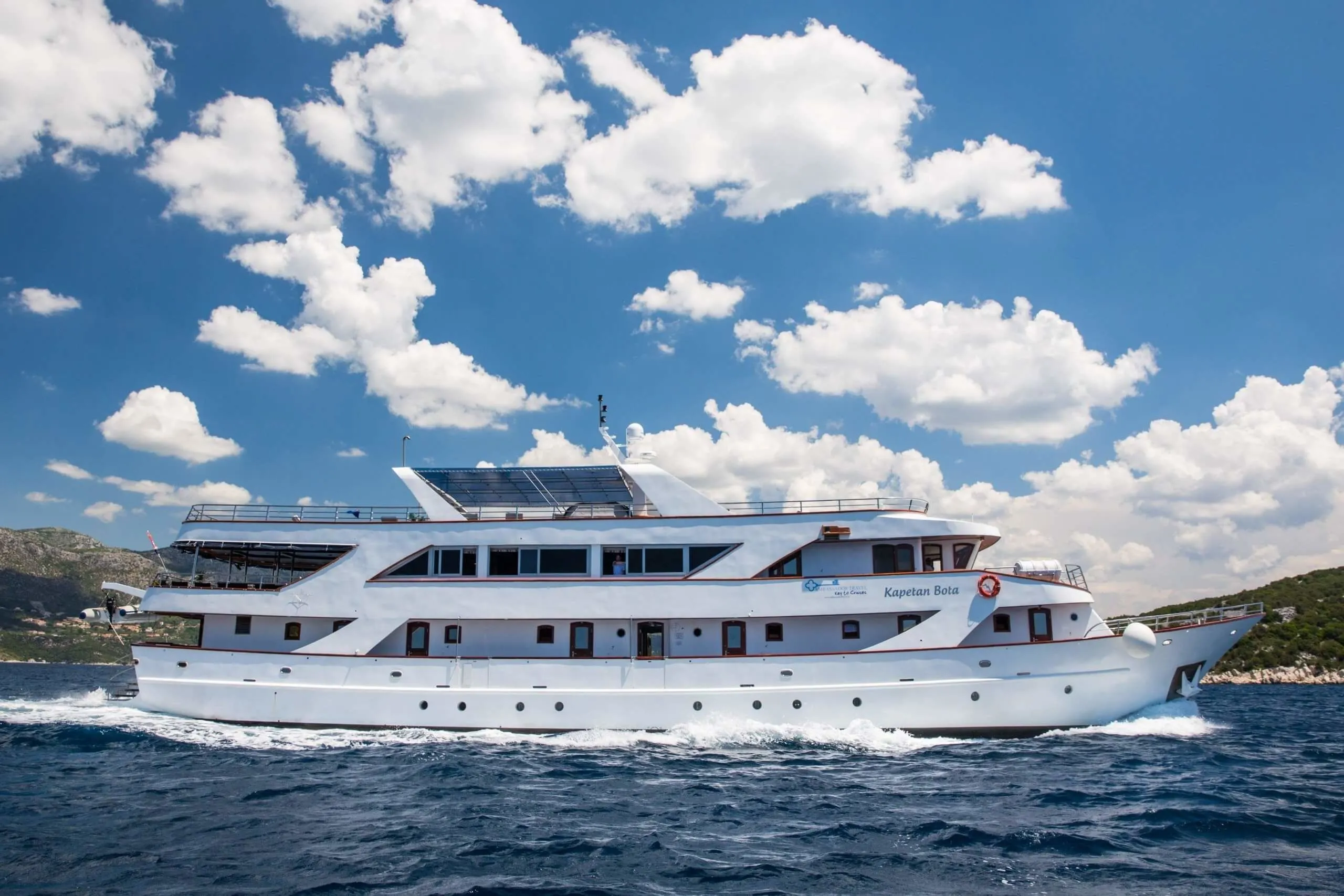 Kapetan Bota Charter Boat - 3