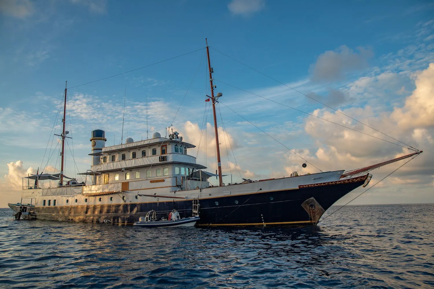 Explore Birgu on a 45.75m 5 Cabin Motor Yacht Rental
