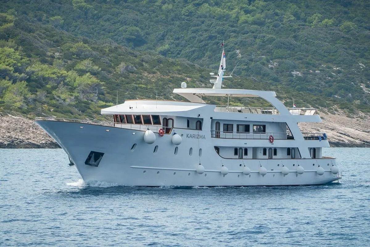 Karizma Charterboot - 3