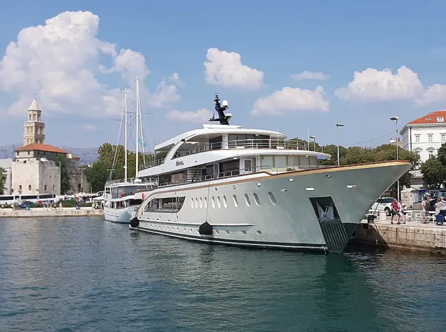 Riva лодка на прокат - 3