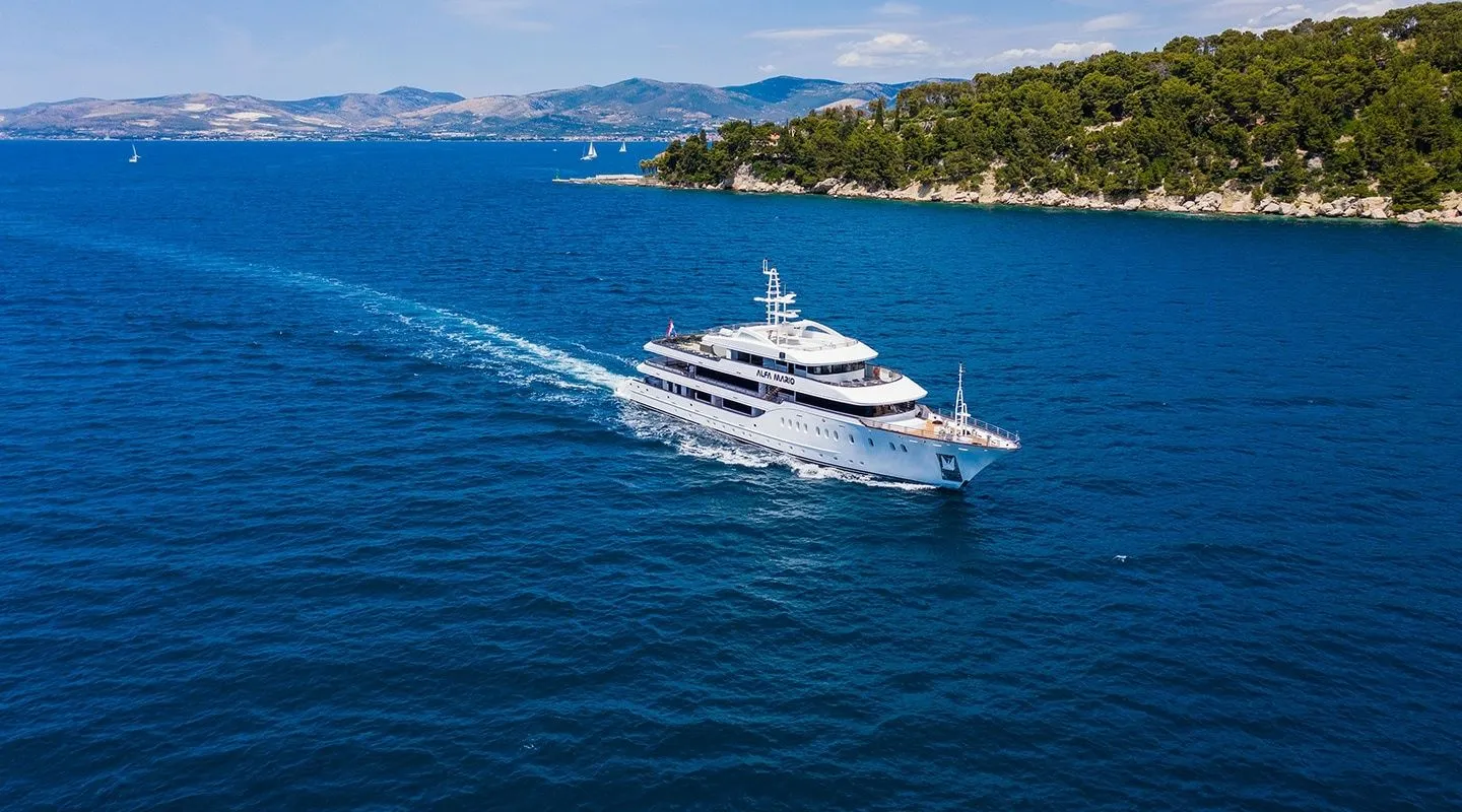 Alfa  Mario Charter Boat - 2
