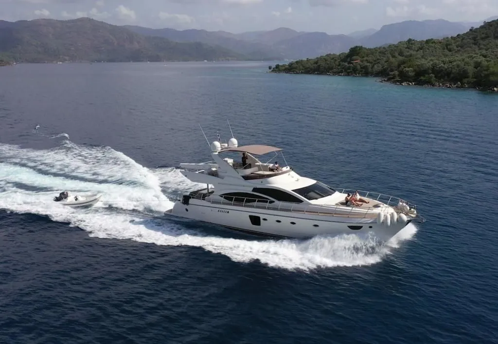 Bormus 1 Charterboot - 3