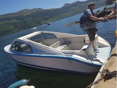 Triton Mietboot