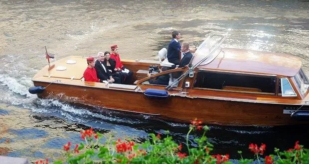 Charter a 9.4m Boat in Saint Petersburg