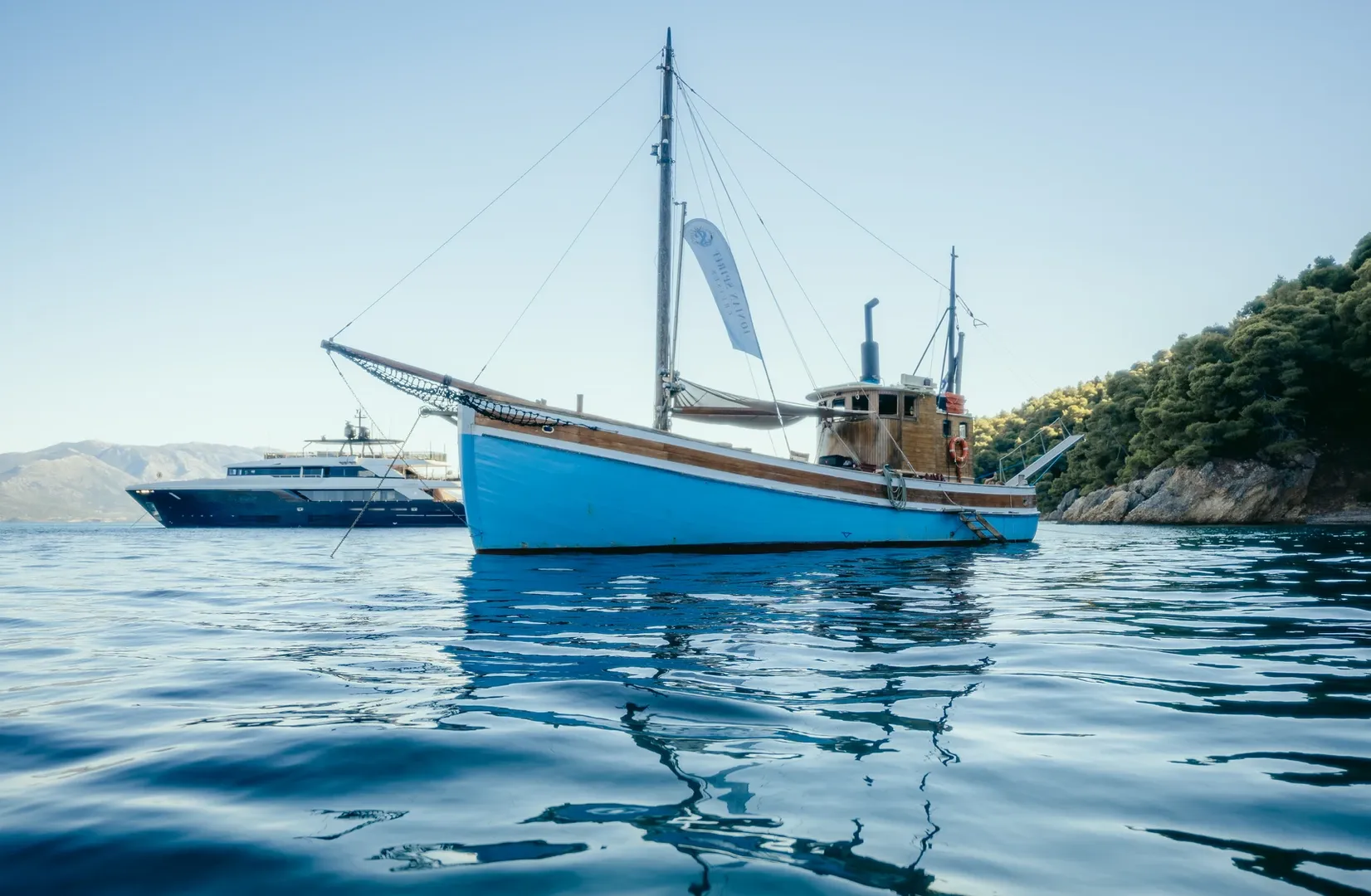 Rent a 16m Boat in Nydri