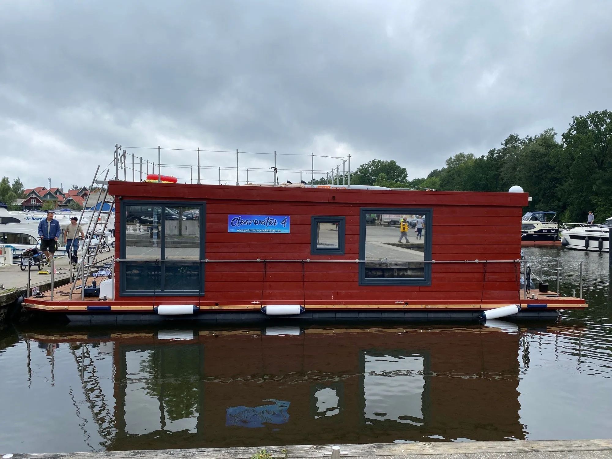 13m Wolfsbruch House Boat Hire
