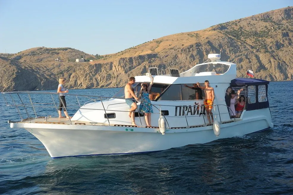 Charter a 12.3m Boat in Sevastopol