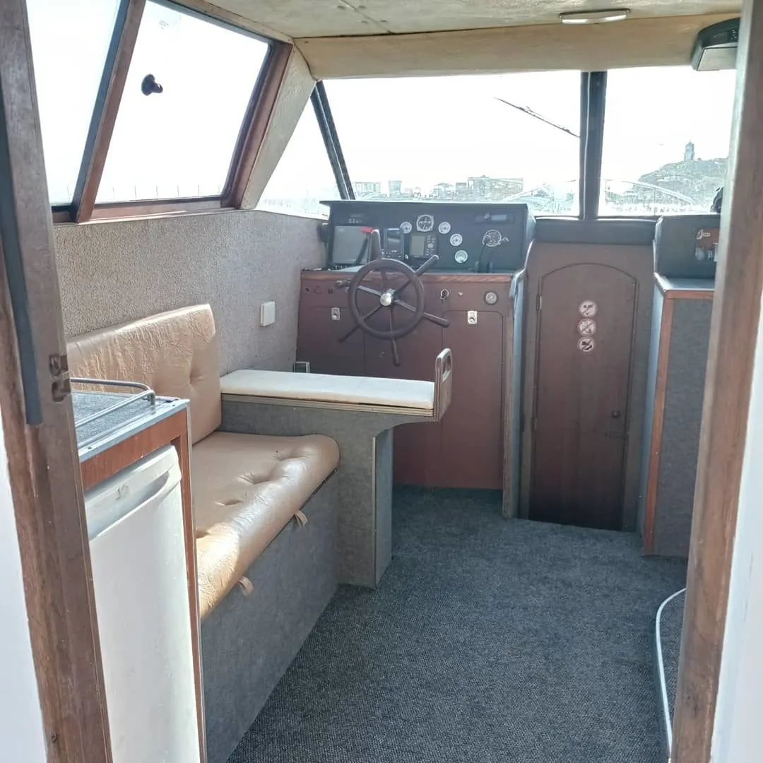 Sindbad Charter Boat
