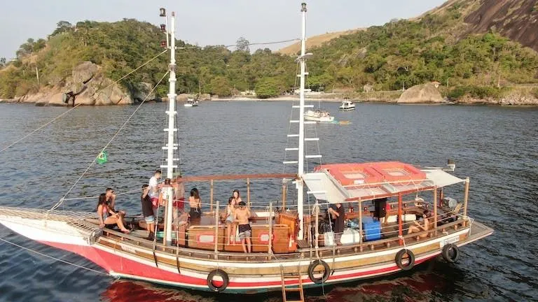 Charter a 12.19m Sailing Yacht in Rio de Janeiro