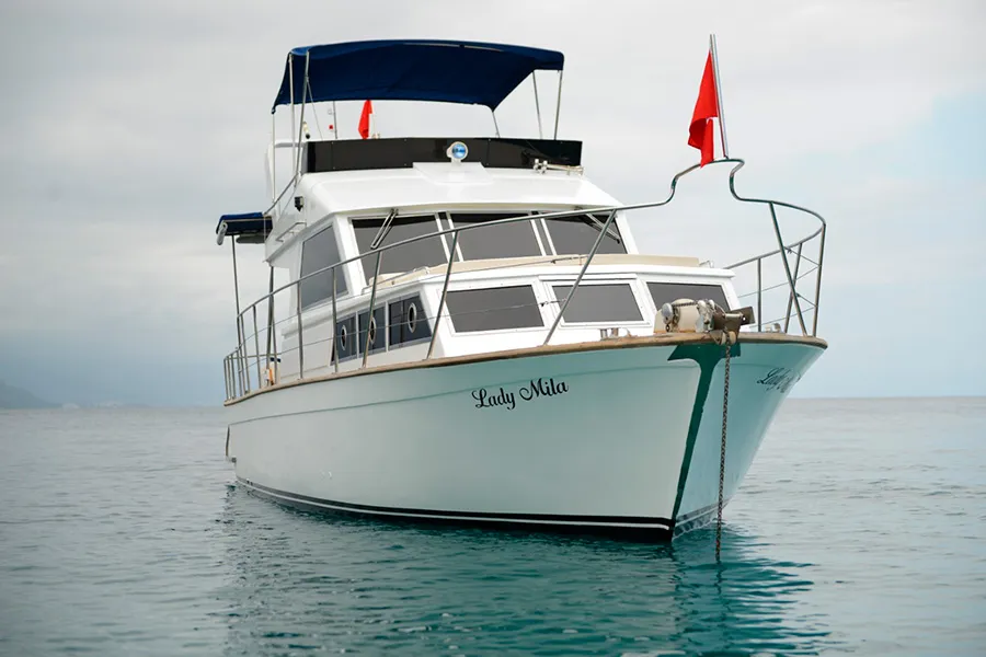 Lady Mila Charter Boat
