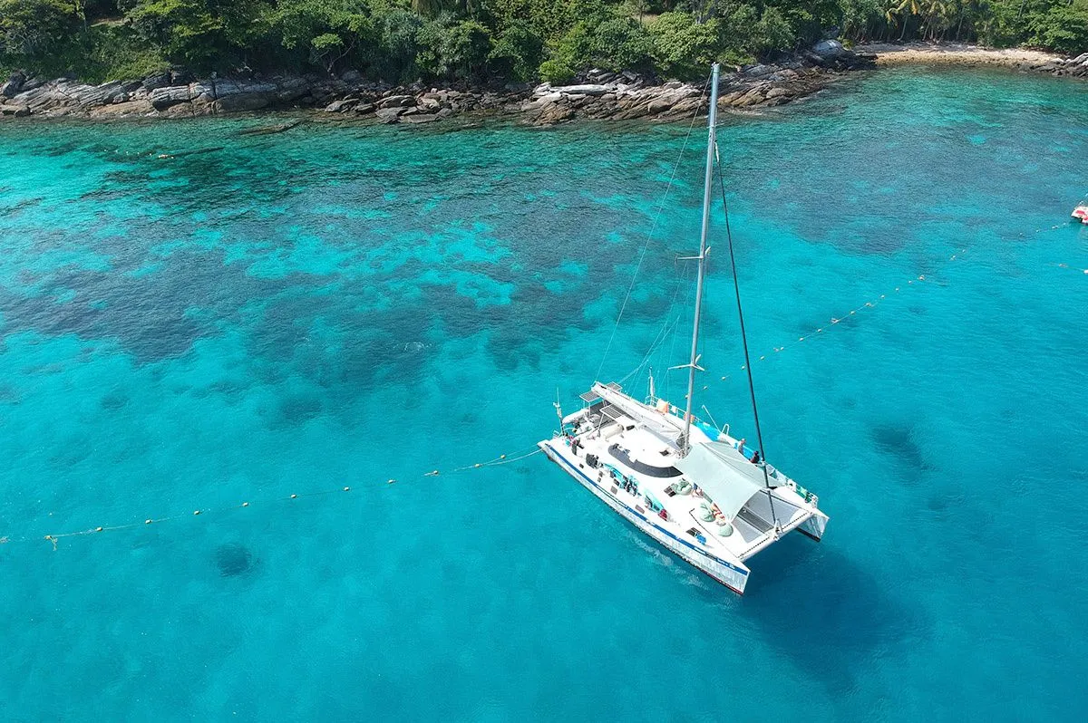 Amadeus Charter Boat