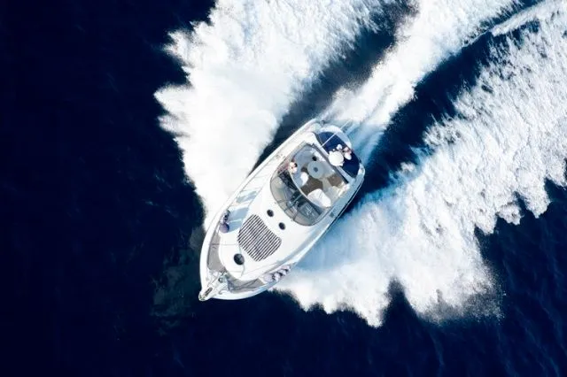 Incognito Mietboot - 3