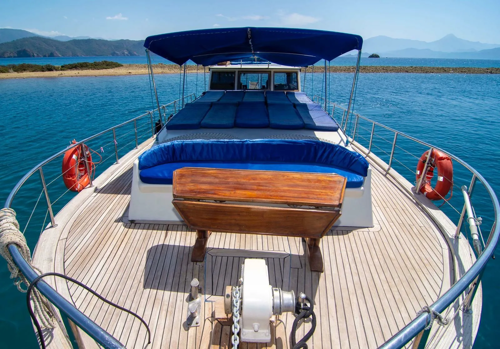 Elisa Charterboot - 4