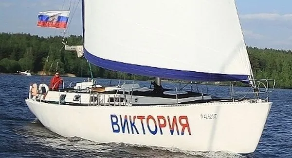 17m Povedniki Boat Hire
