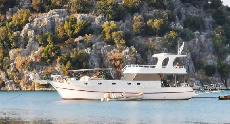 17m Demre 3 Cabin Motor Yacht Hire