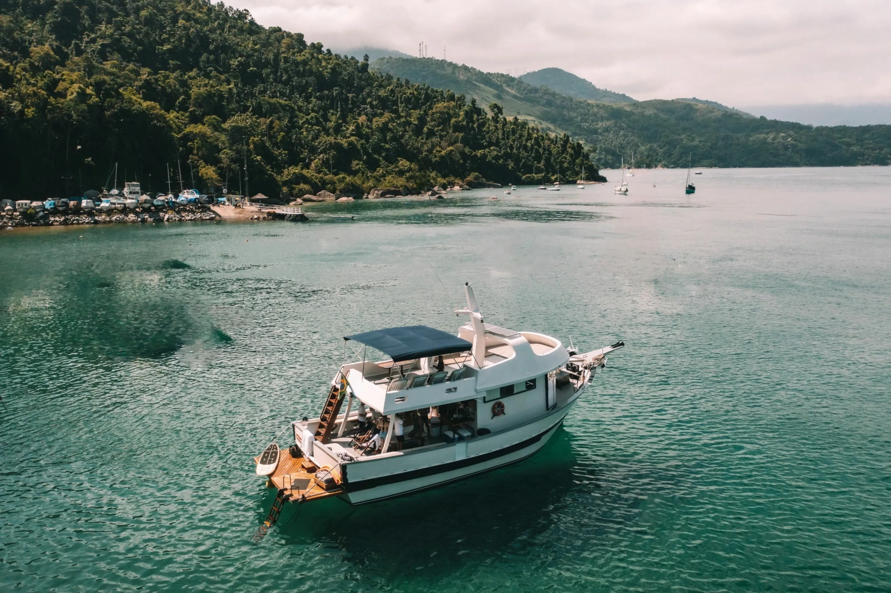 Rent a 18.28m Boat in Porto Frade
