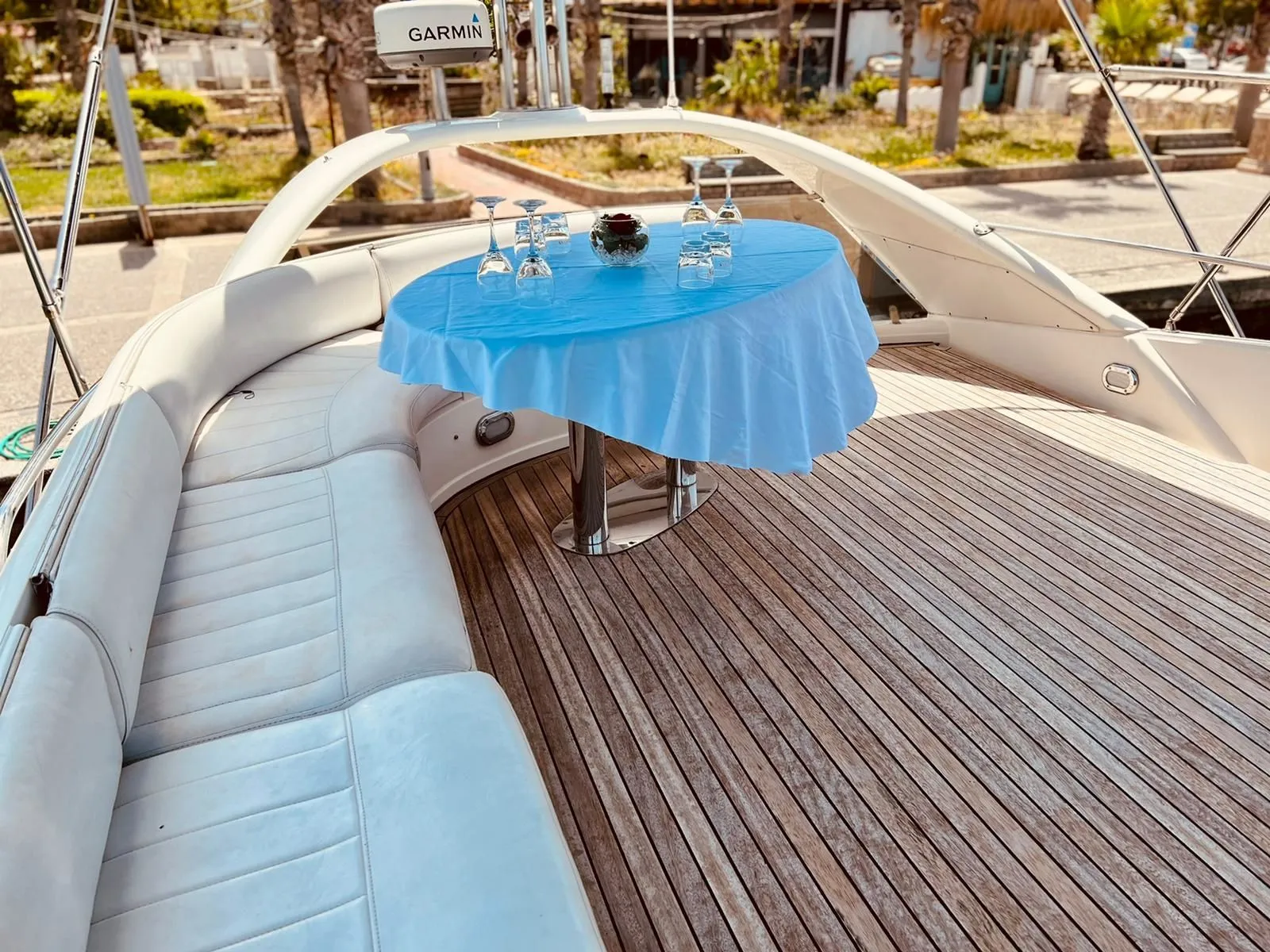 Royal Mietboot - 4