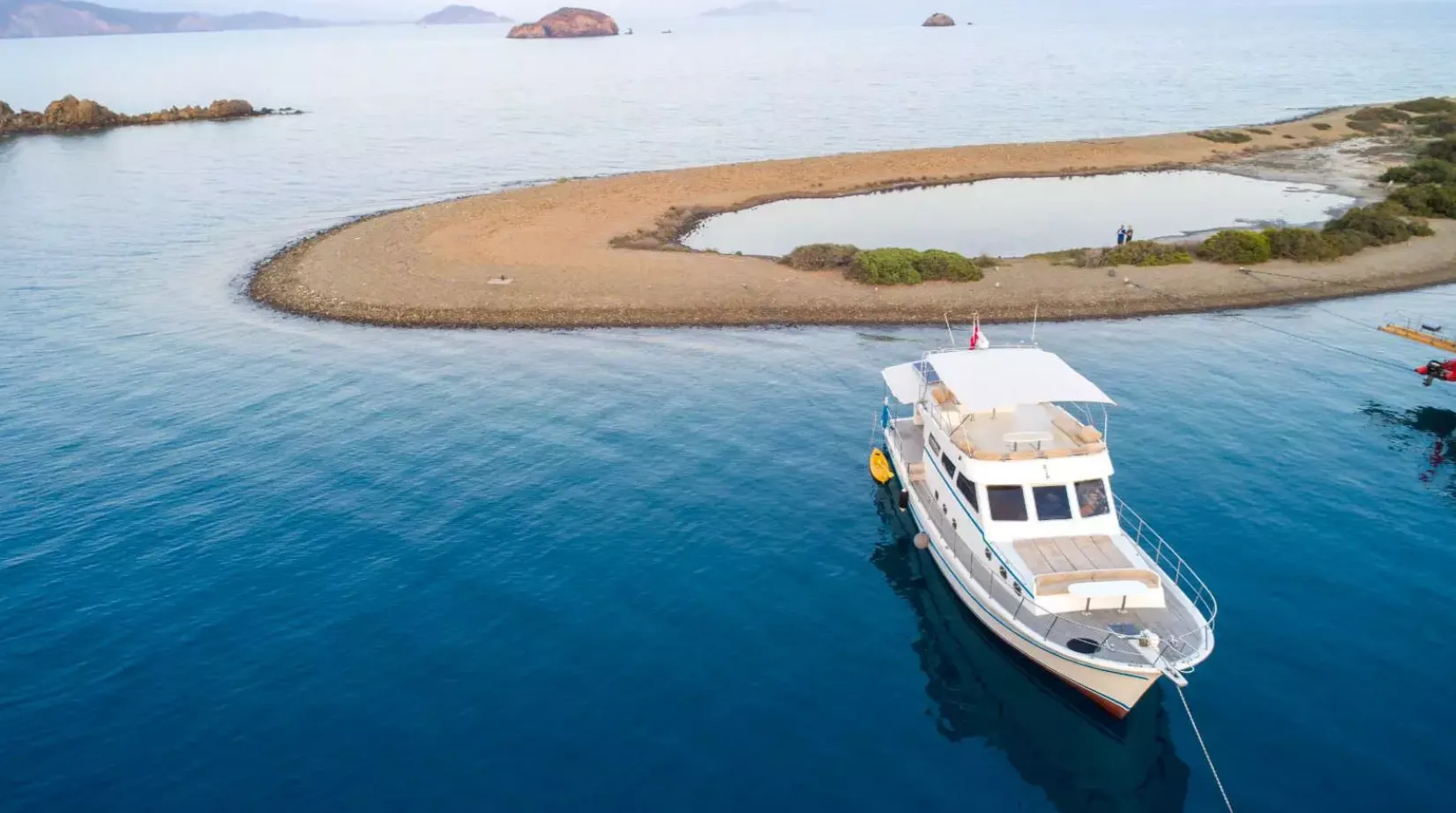 Чартер Queen Bee - 3