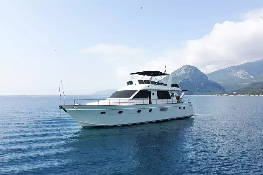 22m Antalya Boat Hire