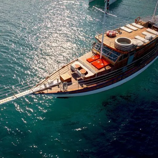 Trebenna Charter Boat