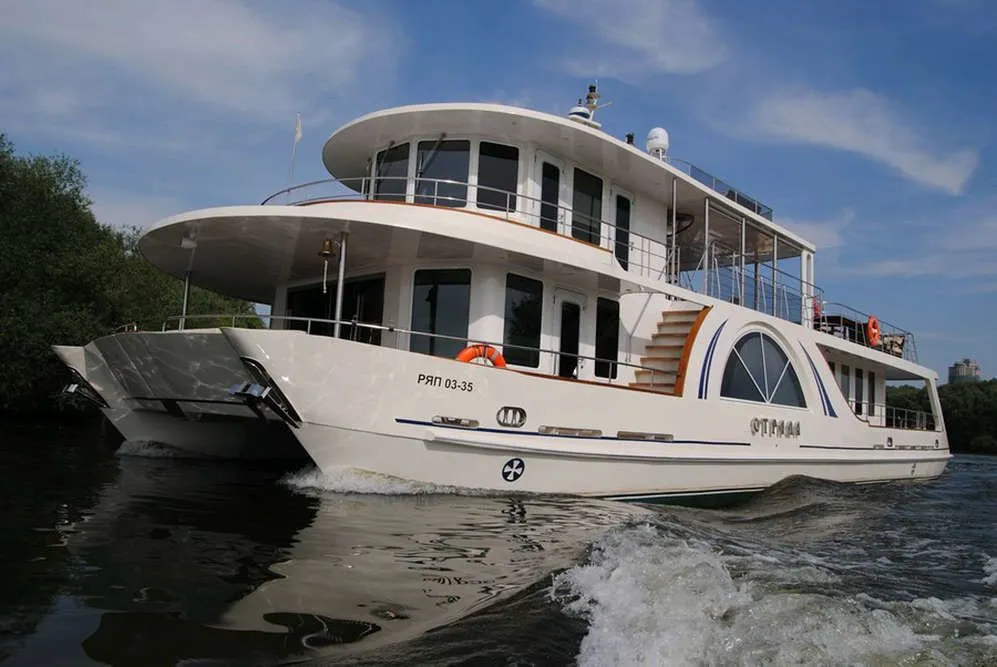 Otrada Charter Boat
