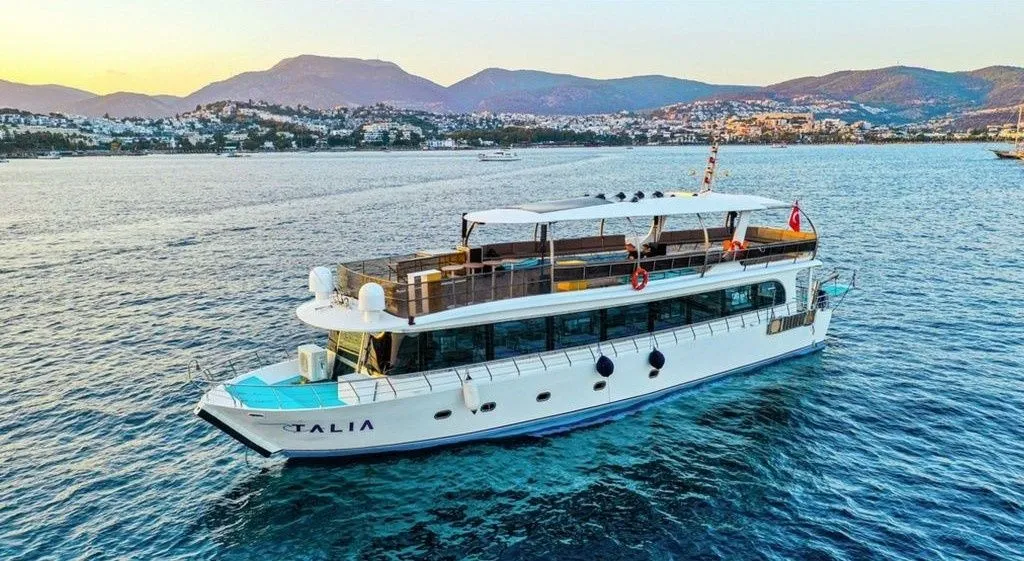 Talia Charterboot - 5