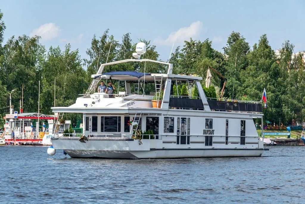 Fantasy Charter Boat