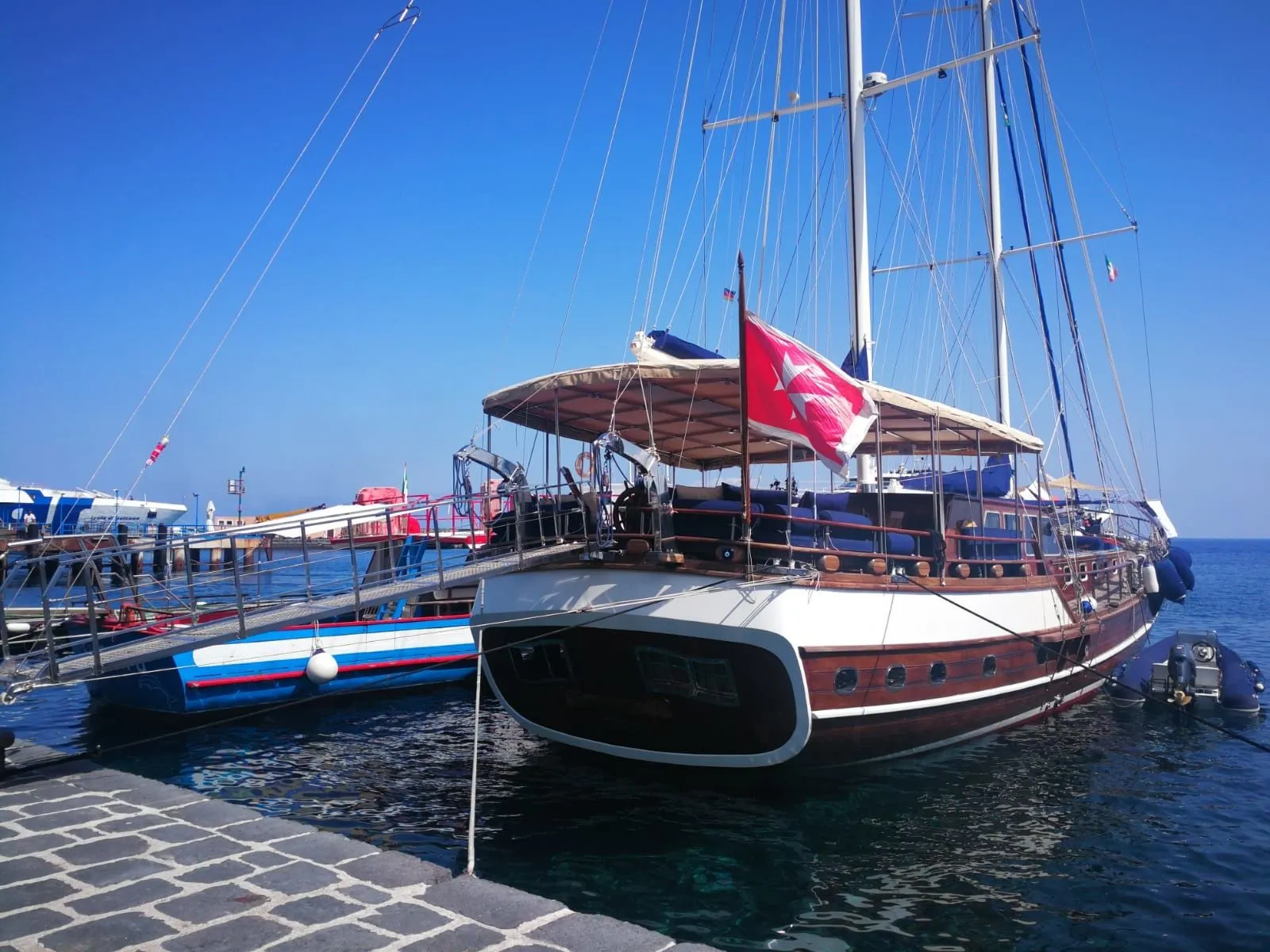 26m Lipari 6 Cabin Gulet Hire