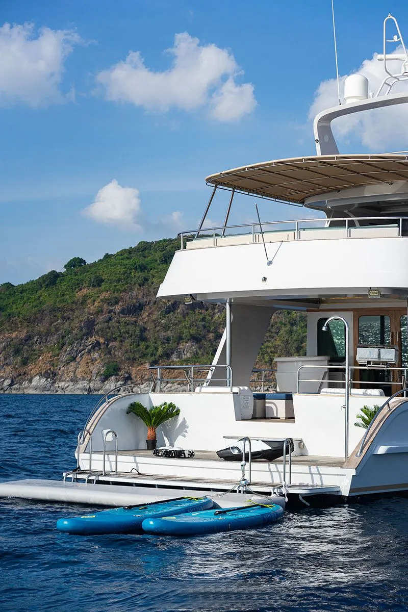 Oracle Charter Boat
